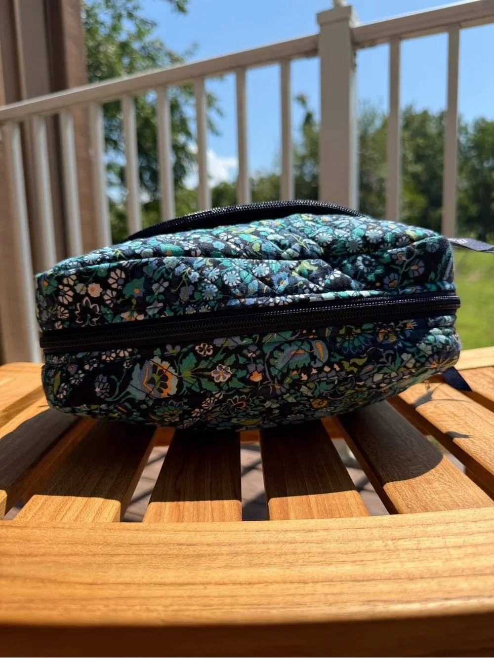 Vera Bradley Large Cosmetic Bag in Dreamer Paisley NEW